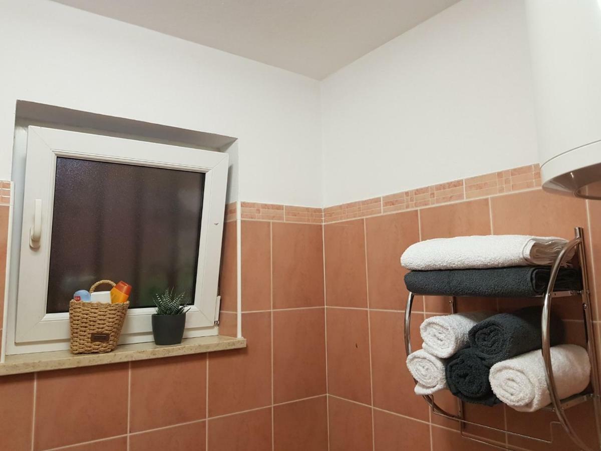 פיישצ'נה אובלה Apartment Tina By The Beach מראה חיצוני תמונה